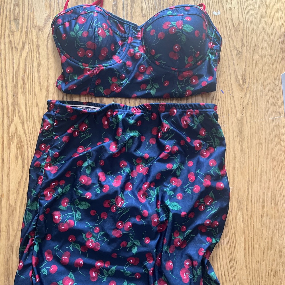 Shabby Apple skirted two piece